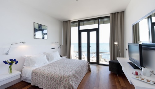 Design Twin Room