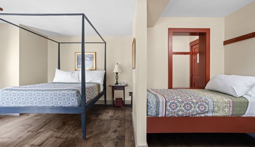 Grand Room, 1 Queen Bed with Twin Bed, Balcony