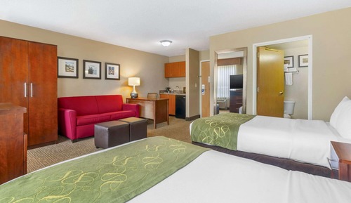 Suite, 2 Double Beds, Non Smoking