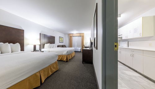 Efficiency, Room, 2 Queen Beds, Non Smoking