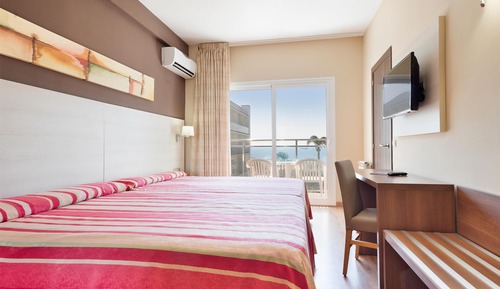 Superior Room (2 adults)