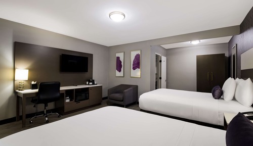 Standard Room, 2 Double Beds, Non Smoking, Refrigerator & Microwave (Walk-in Shower)