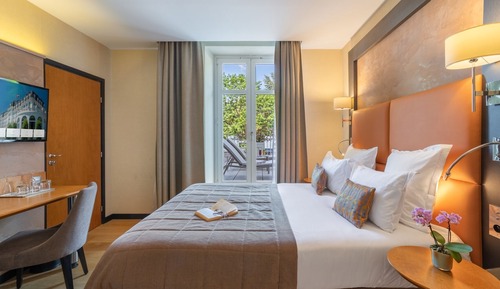 Terraces Lake Suite with spa access on reservation