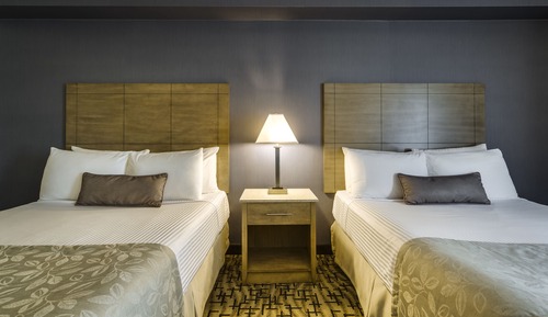 Standard Room with 2 Queen Beds