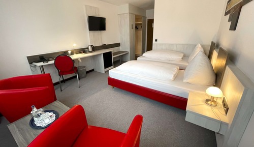 Classic Double Room