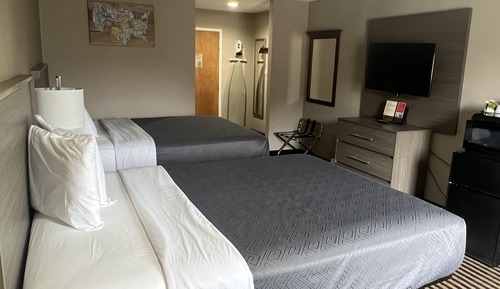 Room, 2 Queen Beds, Accessible, Non Smoking