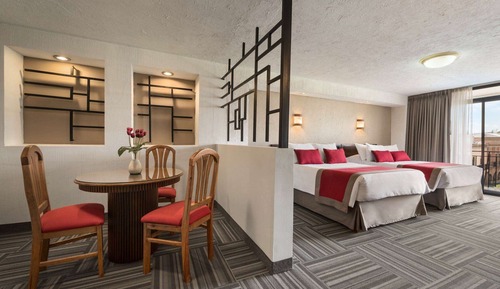 Luxury Suite, 2 Double Beds, Non Smoking