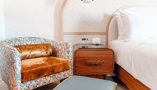 Room, 1 King Bed (Newly Renovated Cozy)
