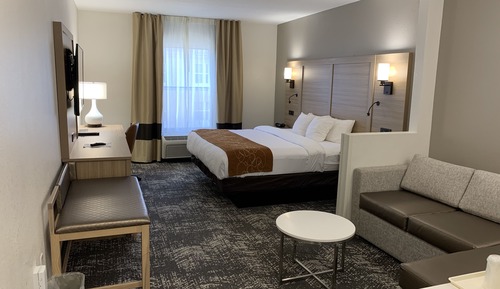Suite, 1 King Bed, Non Smoking