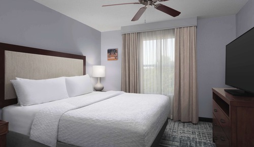Room, 1 King Bed, Accessible, Bathtub