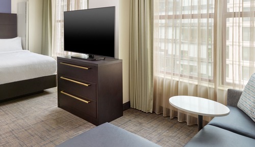 Studio, 1 Queen Bed with Sofa bed