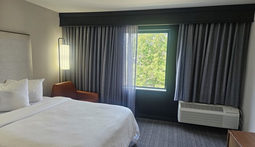 Room, 2 Queen Beds (Mobility Accessible, Tub)