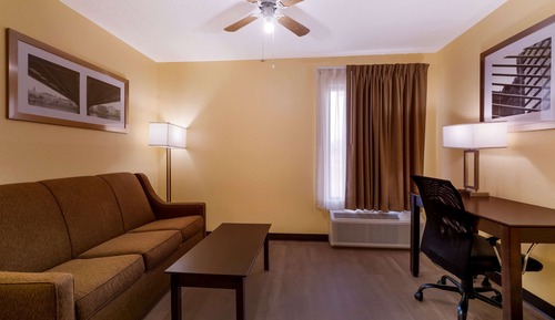 Suite, 1 King Bed