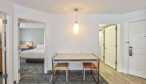 Suite, Multiple Beds, Non Smoking