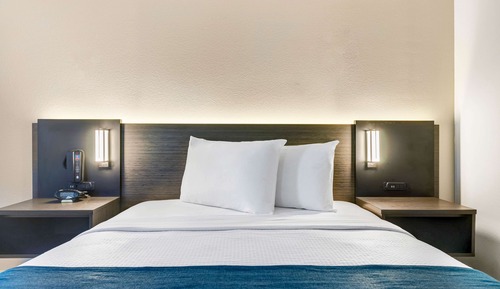 Standard Room, 2 Double Beds, Accessible, Non Smoking