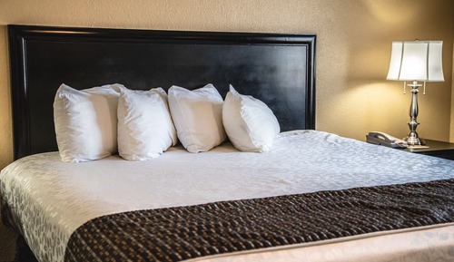 Room, Jetted Tub
