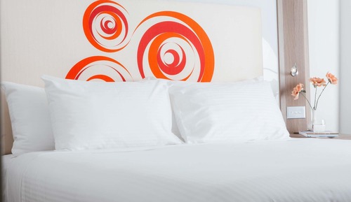 Suite, 1 King Bed with Sofa bed