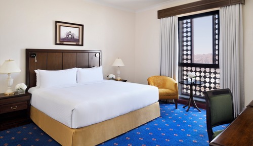 Suite, 1 Bedroom, Smoking (Living Dining)
