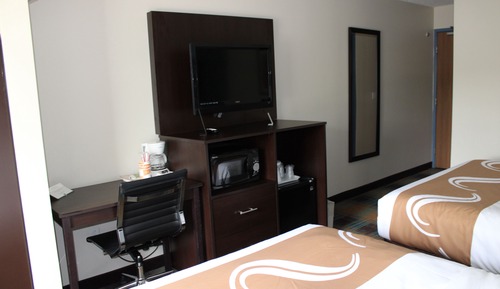 Room, 2 Queen Beds, Accessible, Non Smoking