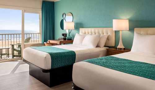 Room, Non Smoking, Oceanfront (2 Double Beds & 1 Sofa Bed, 1st Floor)