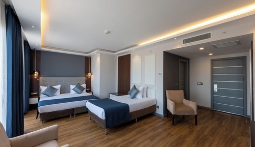 Family Triple Room, Sea View