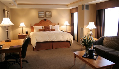 Suite, 1 King Bed, Non Smoking