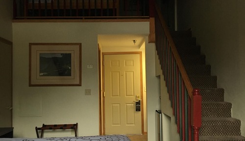 Loft Suite - 1 King