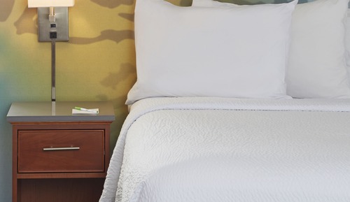 Room, 1 King Bed (Mobility/Hearing Accessible, Tub)