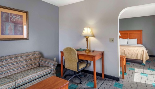 Suite, 2 Queen Beds, Non Smoking
