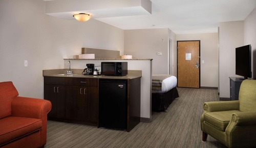 Studio Suite, 1 King Bed, Accessible, Non Smoking
