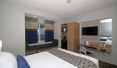 Room, 1 Queen Bed, Accessible, Non Smoking