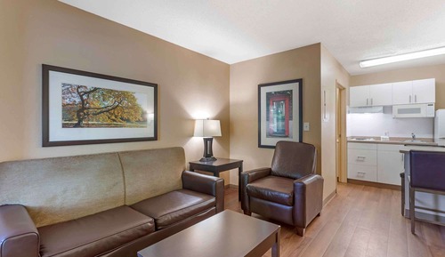 Suite, 1 King Bed, Non Smoking