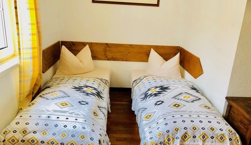 Classic Quadruple Room, City View