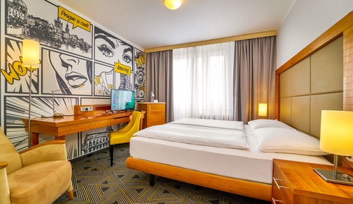 Superior Double or Twin Room, City View