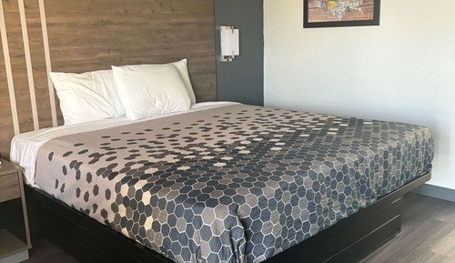 Room, 1 Queen Bed, Accessible, Non Smoking