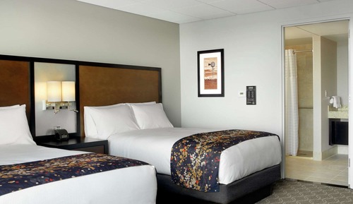 Room, 2 Double Beds, Accessible, City View (Roll-in Shower)