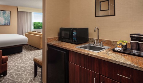 Junior Suite, 1 King Bed, Accessible, Non Smoking