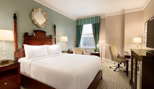 Fairmont, Room, 1 King Bed
