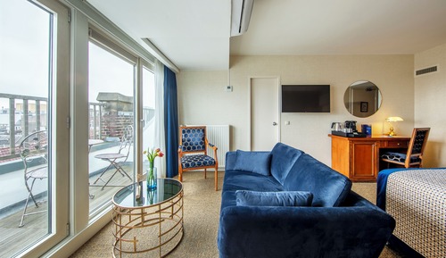 Superior Room, 1 Queen Bed, Balcony
