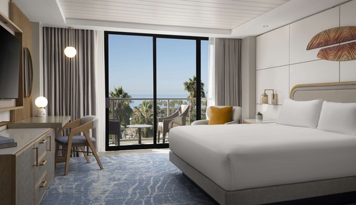 Room, 1 King Bed, Accessible, Ocean View (Hearing)