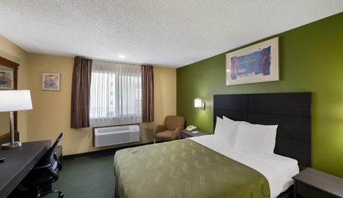 Standard Room, 1 Queen Bed, Non Smoking