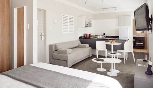 Superior Studio, 1 King Bed, Sea View