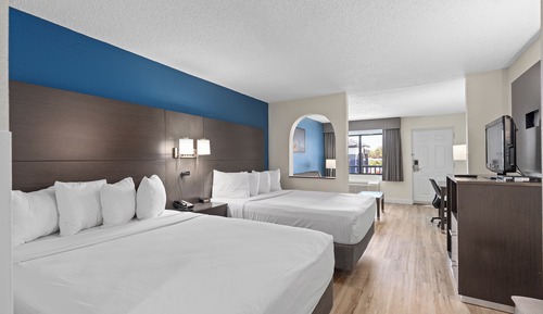 Suite, Multiple Beds, Non Smoking
