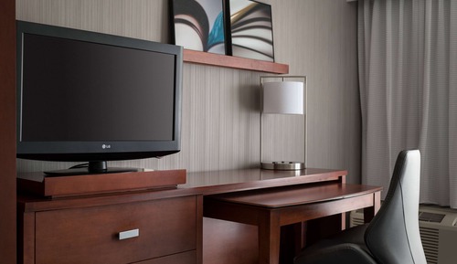 Superior Suite, 1 King Bed with Sofa bed (Balcony Poolview)