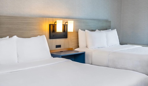 Standard Room, 2 Queen Beds, Non Smoking