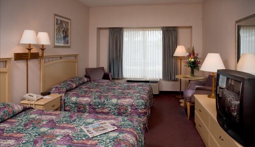 Room, 2 Queen Beds, Non Smoking