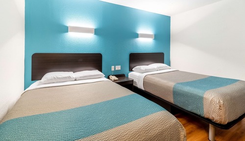 Standard Room, 2 Queen Beds, Non Smoking