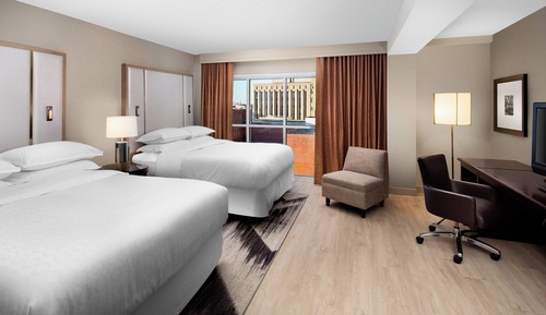 Traditional Room, 2 Queen Beds (Mobility/Hearing Accessible, Tub)