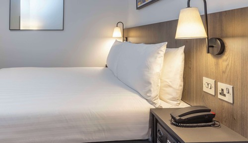 Standard Room, 1 Double Bed, Non Smoking, No Windows (Small Room)