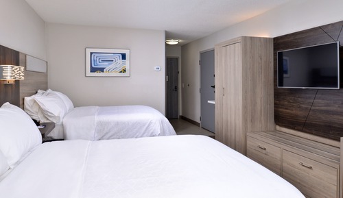 Room, 2 Queen Beds, Non Smoking